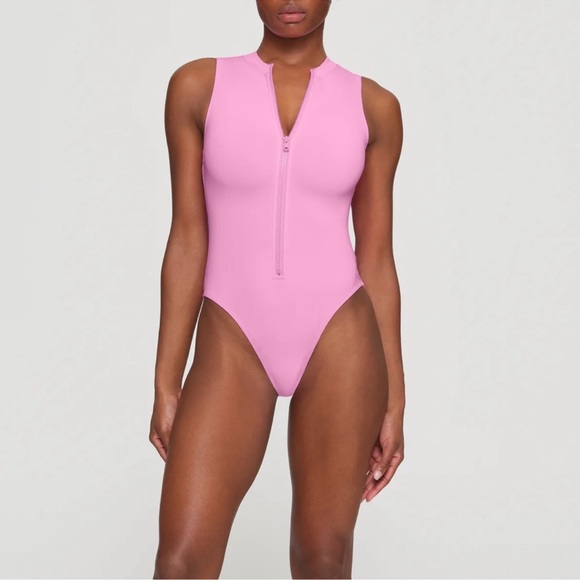 NWOT SKIMS | Sleeveless One Piece Swimsuit - Picture 8 of 8